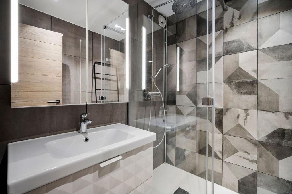 ואל טורנס App D'Exception 8Pers, 66 M2, Plein Sud, Confort, Sauna, Au Calme, Renovation 2024 מראה חיצוני תמונה